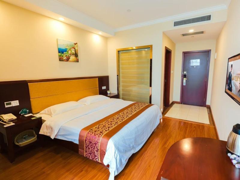 Greentree Inn Shanghai Jiading The South Of F1 Circuit Fangtai Hardware Market Express Hotel Exterior foto